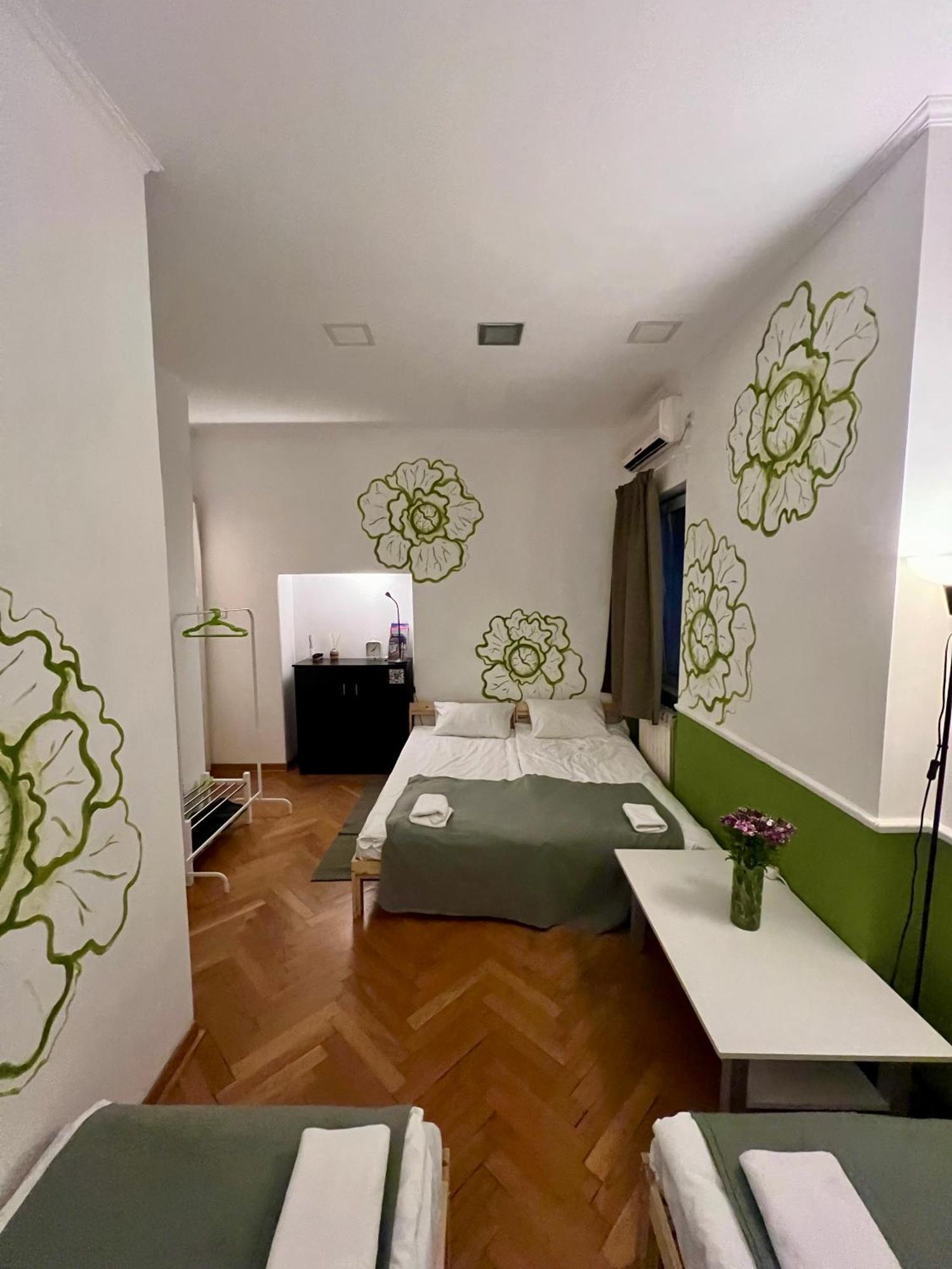 Cabbage Hostel Belgrad Exterior foto